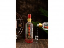 瀘州迎賓酒（動(dòng)彩）
