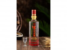 瀘州迎賓酒（動(dòng)彩）