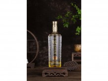 瀘州迎賓酒（鑒藏裝）